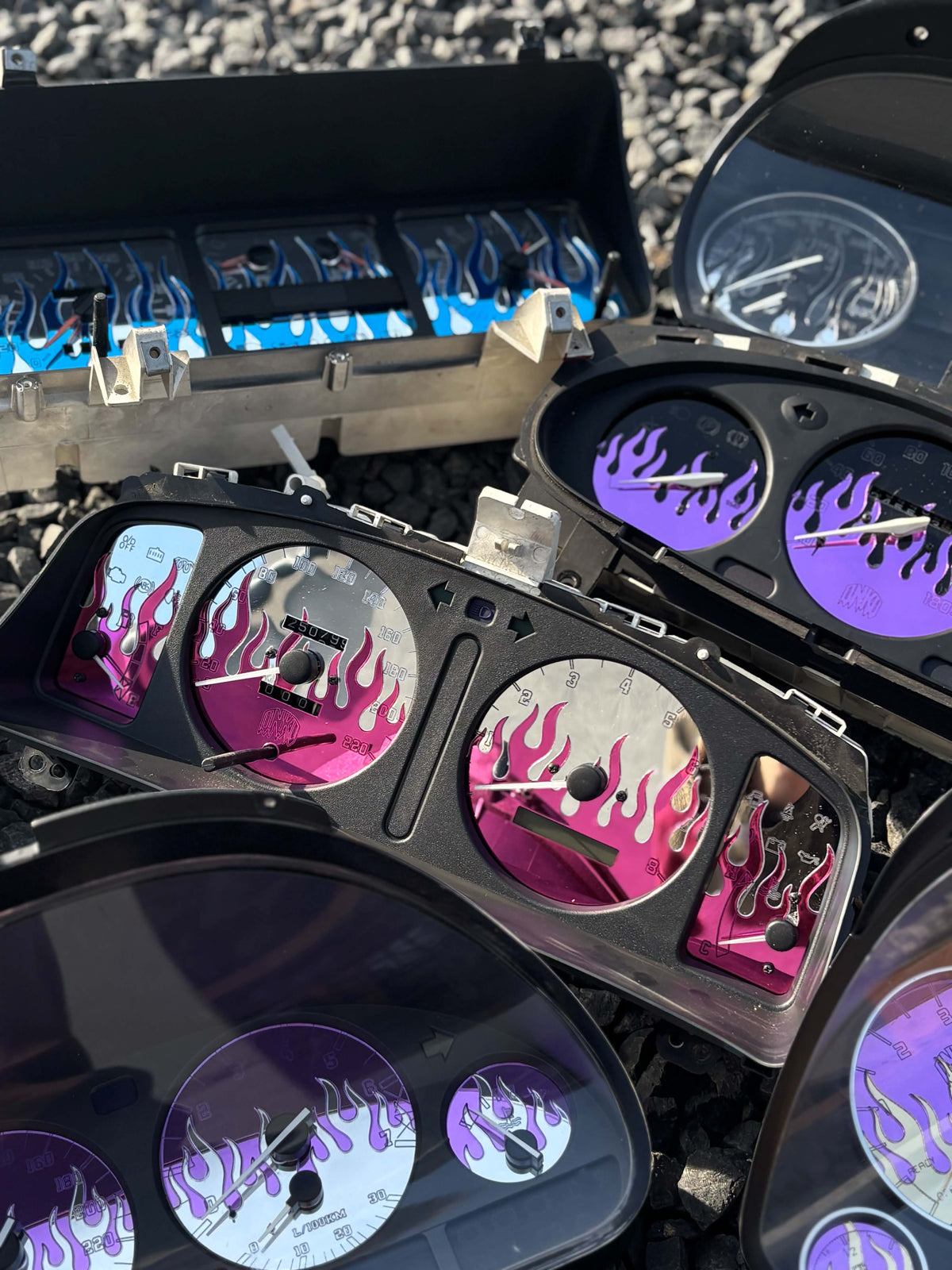 Double color gauges