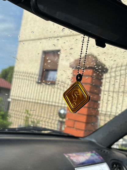 PENDANT MOST WANTED