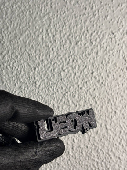 LEON