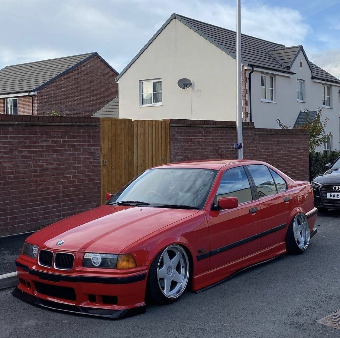 E36