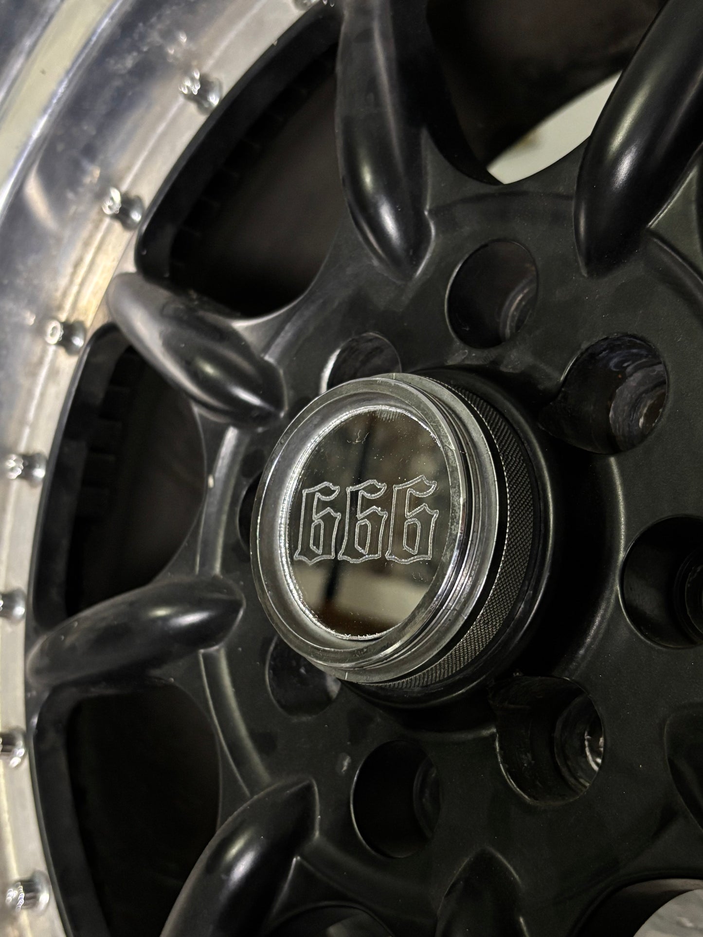 666 Caps