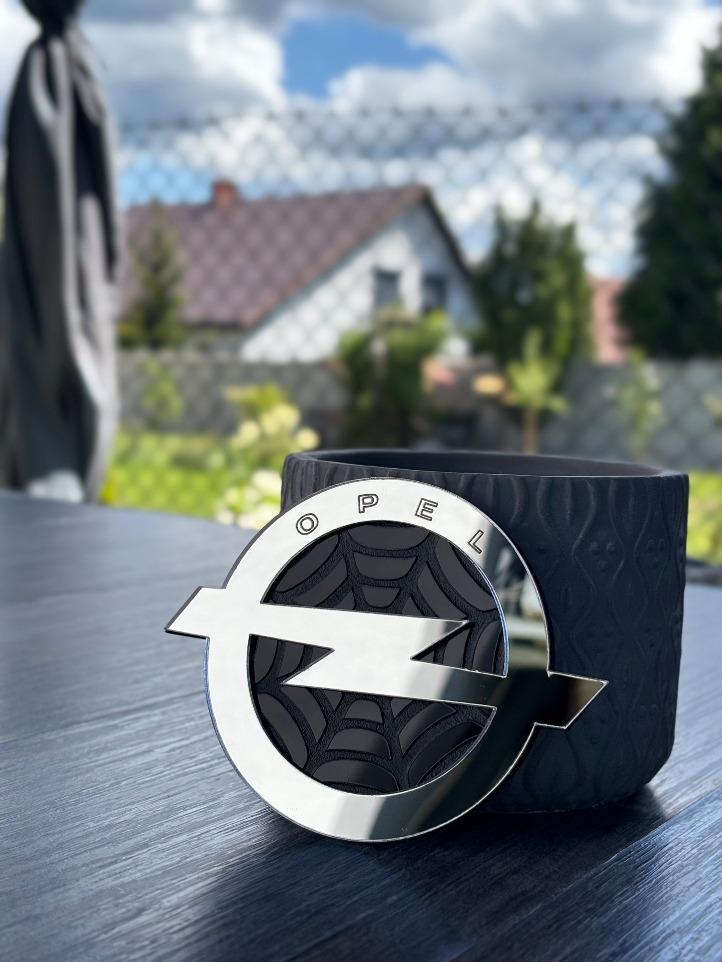 OPEL