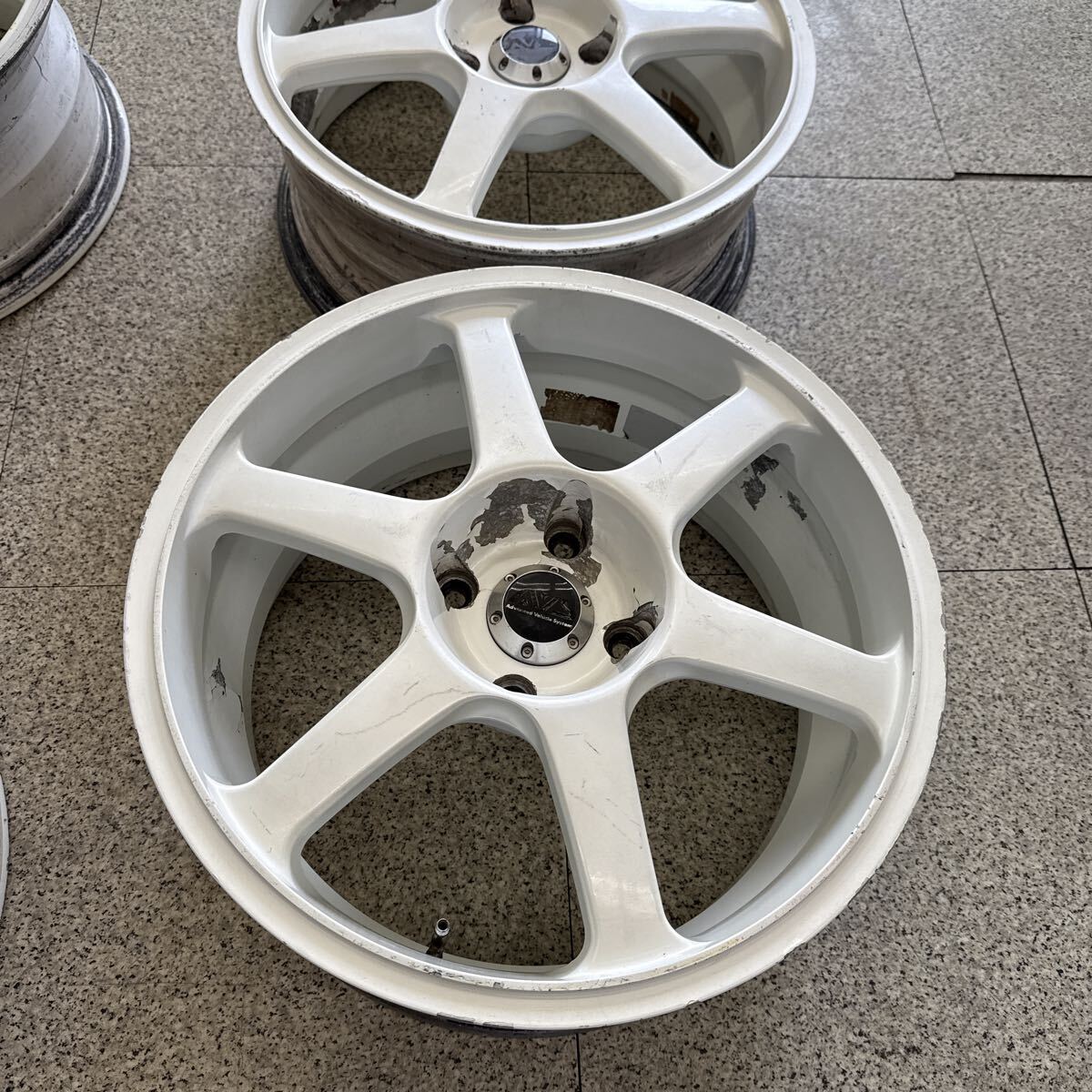 AVS Model 6